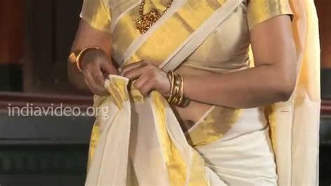 Saree Changing Porn Videos